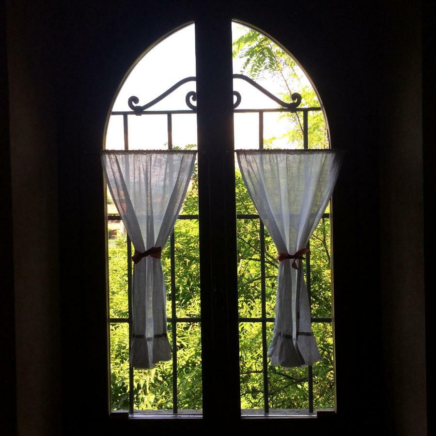 Castello Di Cernusco Lombardone Bed & Breakfast Exterior photo