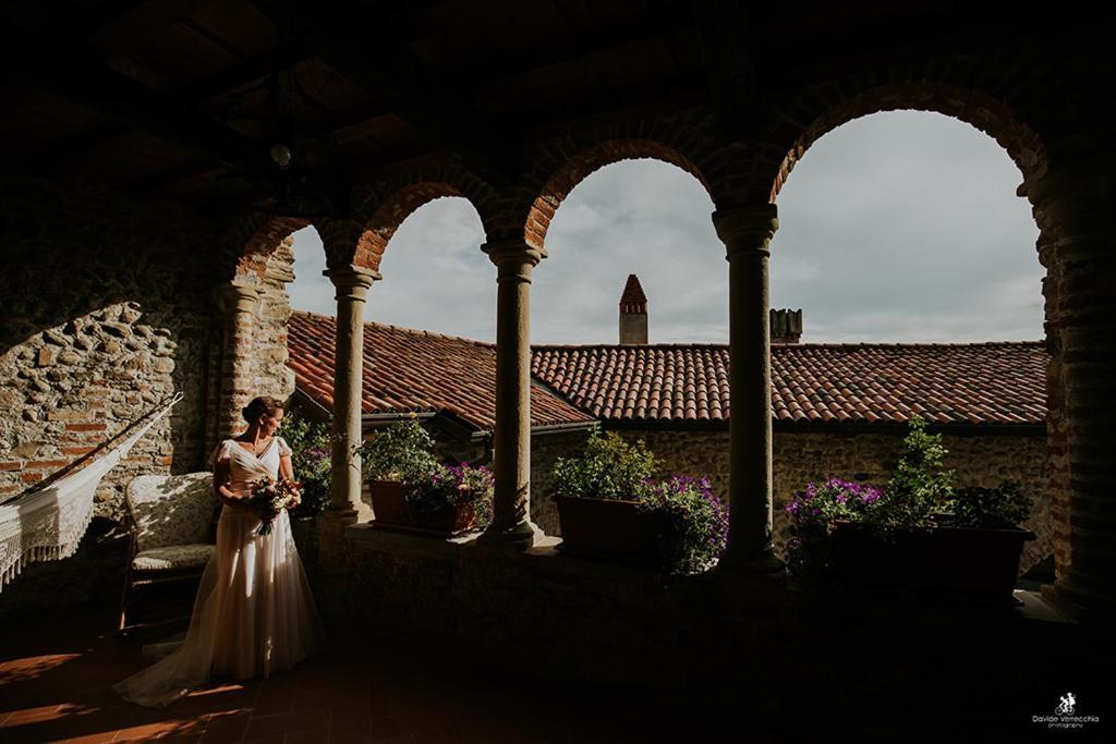 Castello Di Cernusco Lombardone Bed & Breakfast Exterior photo